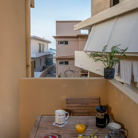 Apartment Upper Samitos *